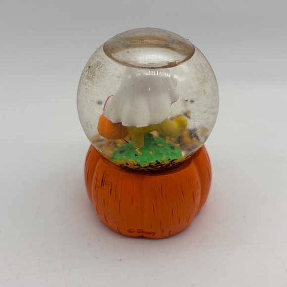 Disney Parks WDW Winnie the Pooh and Friends Pooh Halloween Mini Snow Globe - Picture 3 of 10